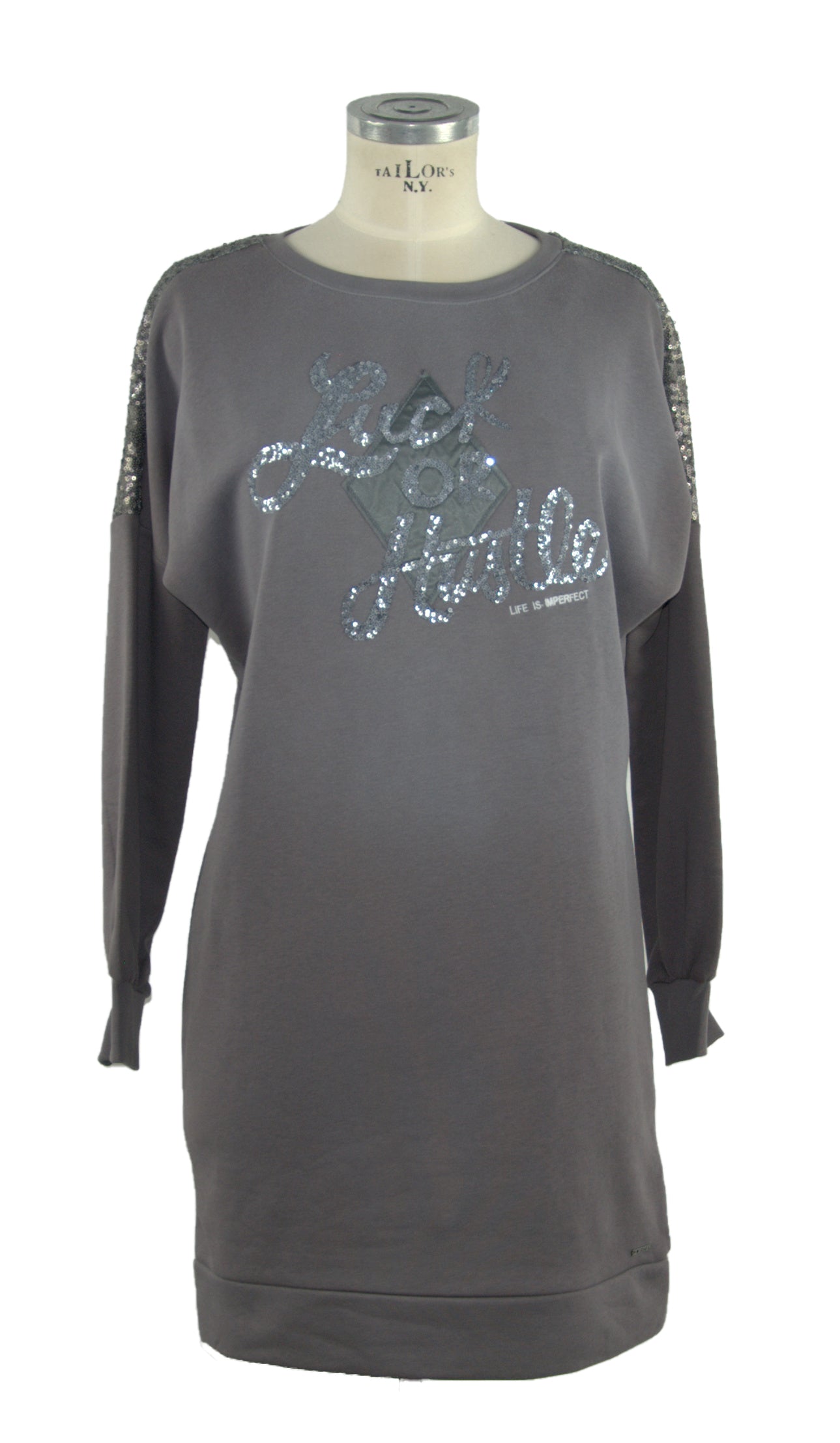 Iwwaf- Imperfect Dress