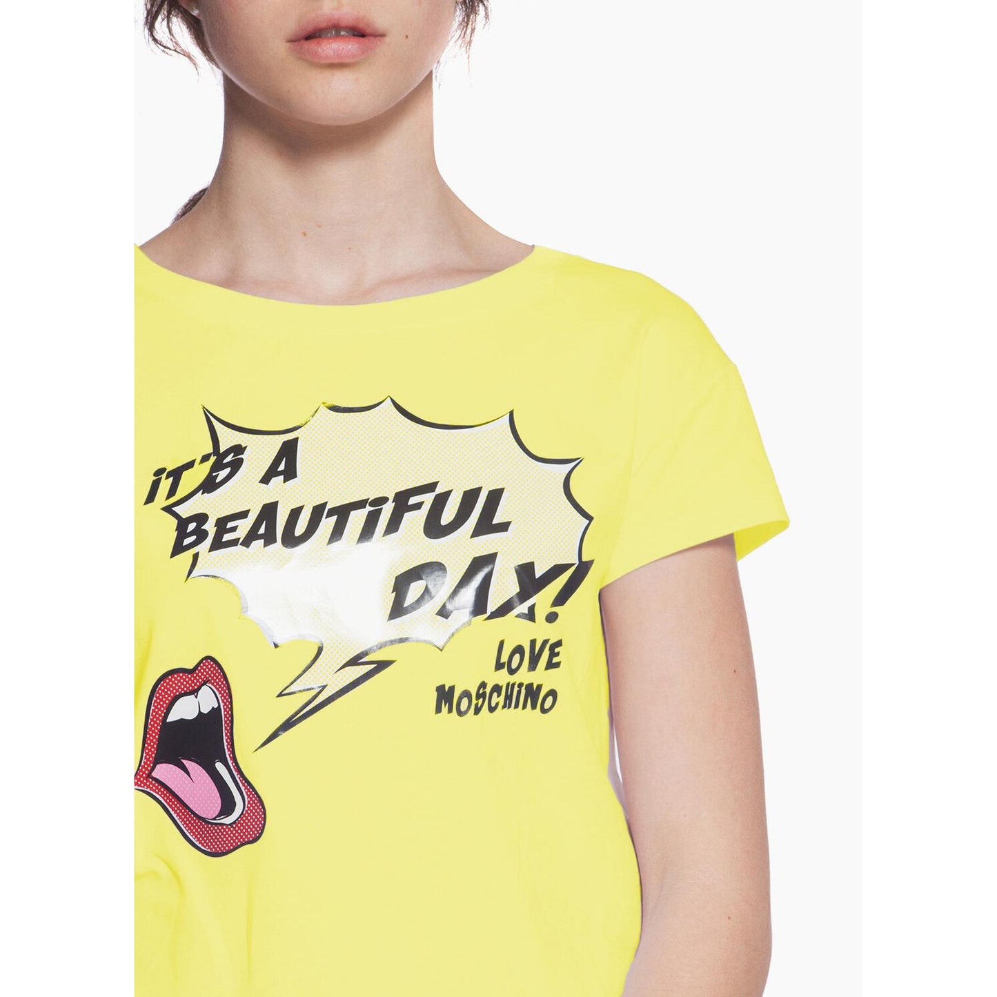 E-h Love Moschino Tops & T-Shirt